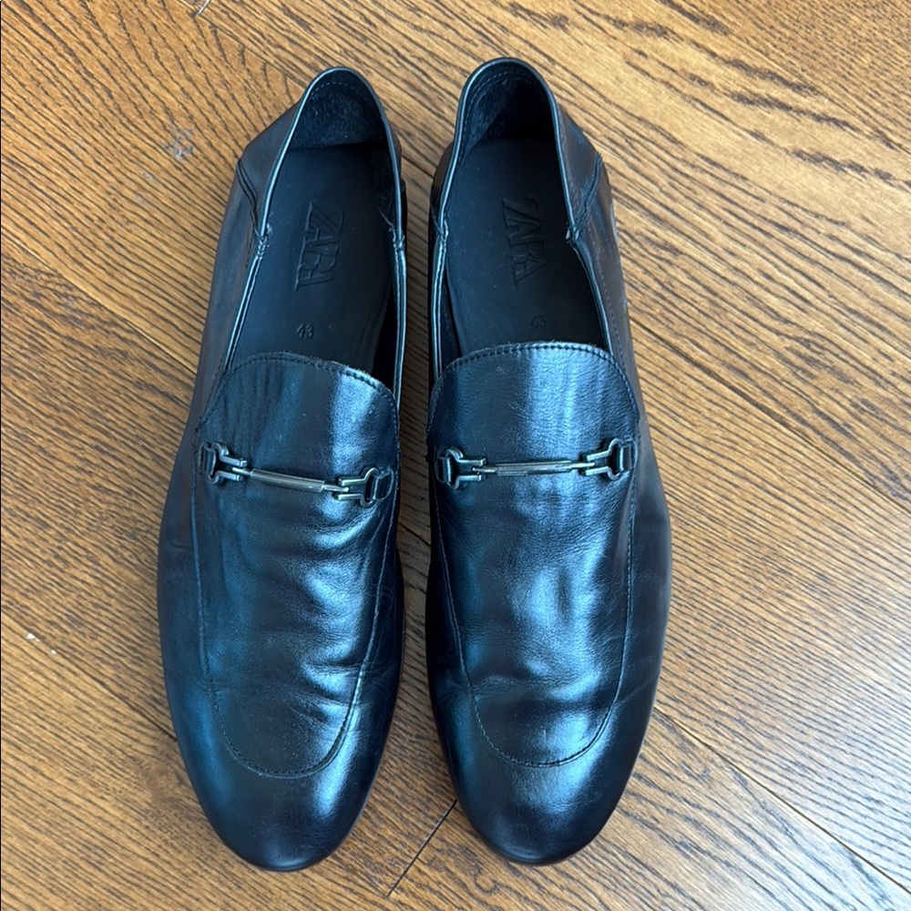 ZARA Men's Black Leather Loafers